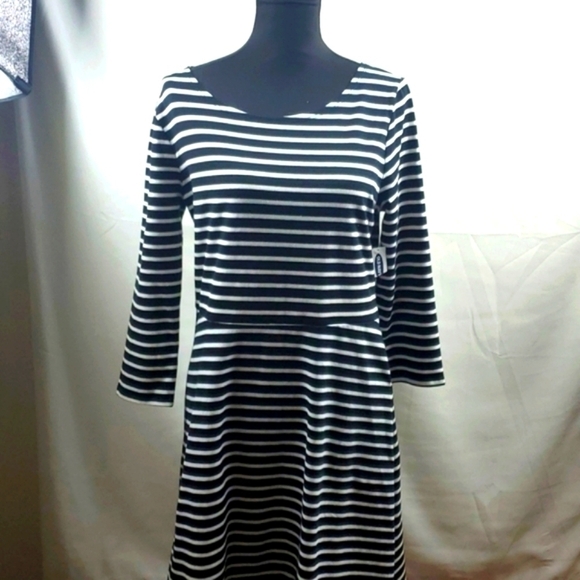 Old Navy Striped 3/4 Sleeve T-Shirt Dress Size Large - Picture 8 of 11